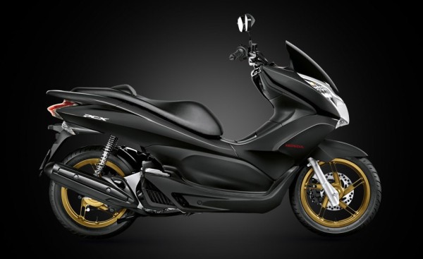 Nova Honda PCX DLX 2015