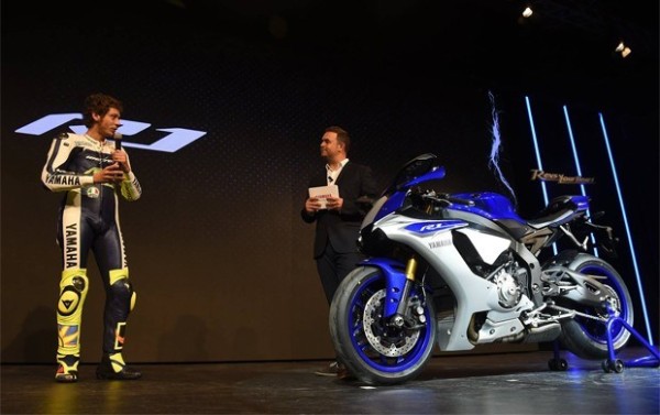 Nova Yamaha YZF R1 2015 lancamento