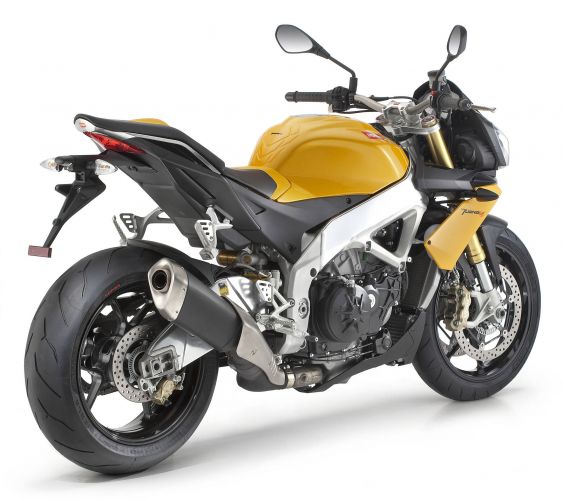 Aprilia Tuono V4R, italiana desenvolvida para as ruas, com ...