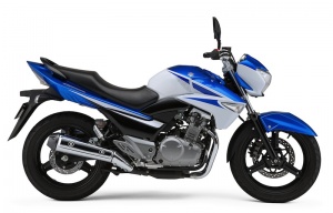 Suzuki gsr 250 характеристики