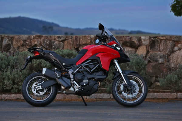 Nova Ducati Multistrada 950 no Brasil vista lateral