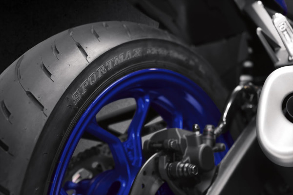 Nova Yamaha R3 2019 Pneu Dunlop