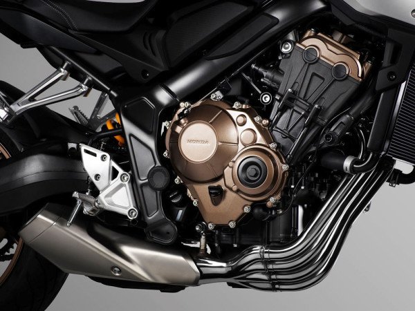 Honda CB 650R 2019 12 Motor