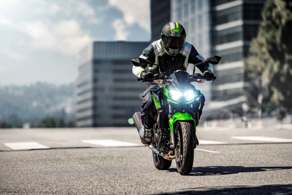 Nova Kawasaki Z400 2019