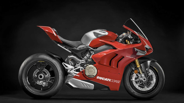 Ducati especial e com 234 cv chega ao Brasil pelo preço de dois